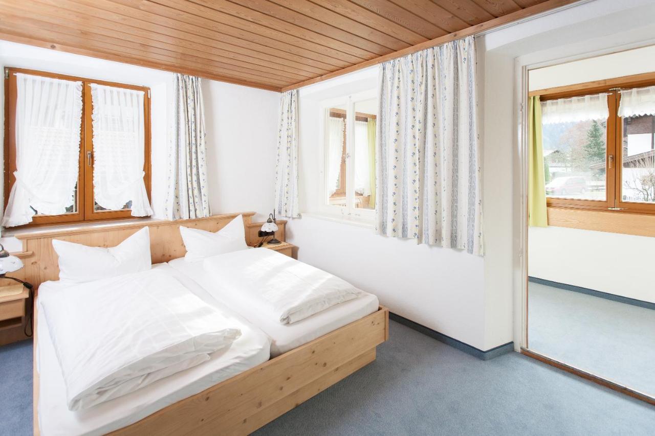 Fideliushaus Bed & Breakfast Oberstdorf Exterior photo